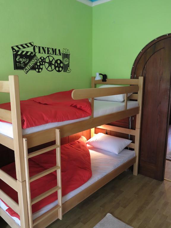 Traveler'S Hostel & Apartments Βελιγράδι Δωμάτιο φωτογραφία