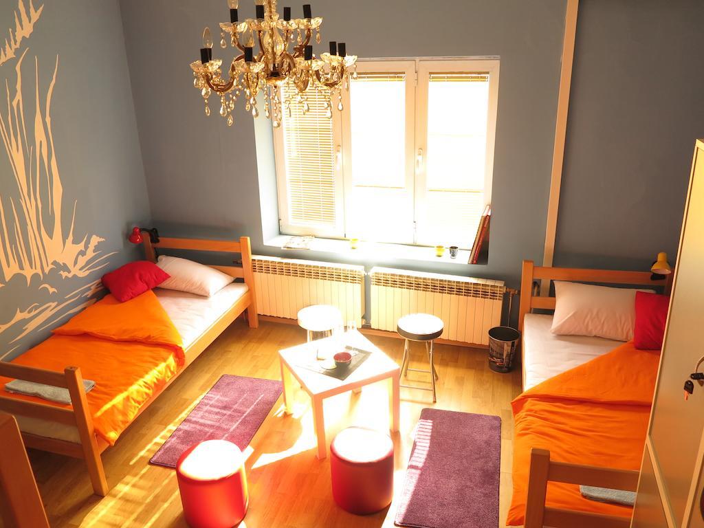 Traveler'S Hostel & Apartments Βελιγράδι Δωμάτιο φωτογραφία