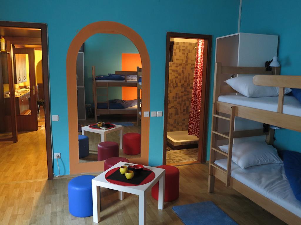 Traveler'S Hostel & Apartments Βελιγράδι Δωμάτιο φωτογραφία