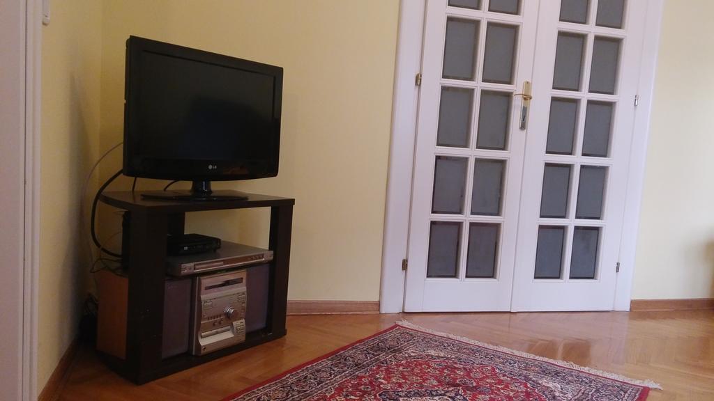 Traveler'S Hostel & Apartments Βελιγράδι Εξωτερικό φωτογραφία